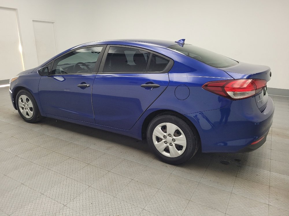 Used 2017 Kia Forte LX image 3
