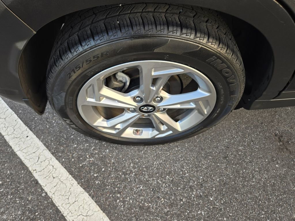 Used 2022 Hyundai Kona SEL image 12