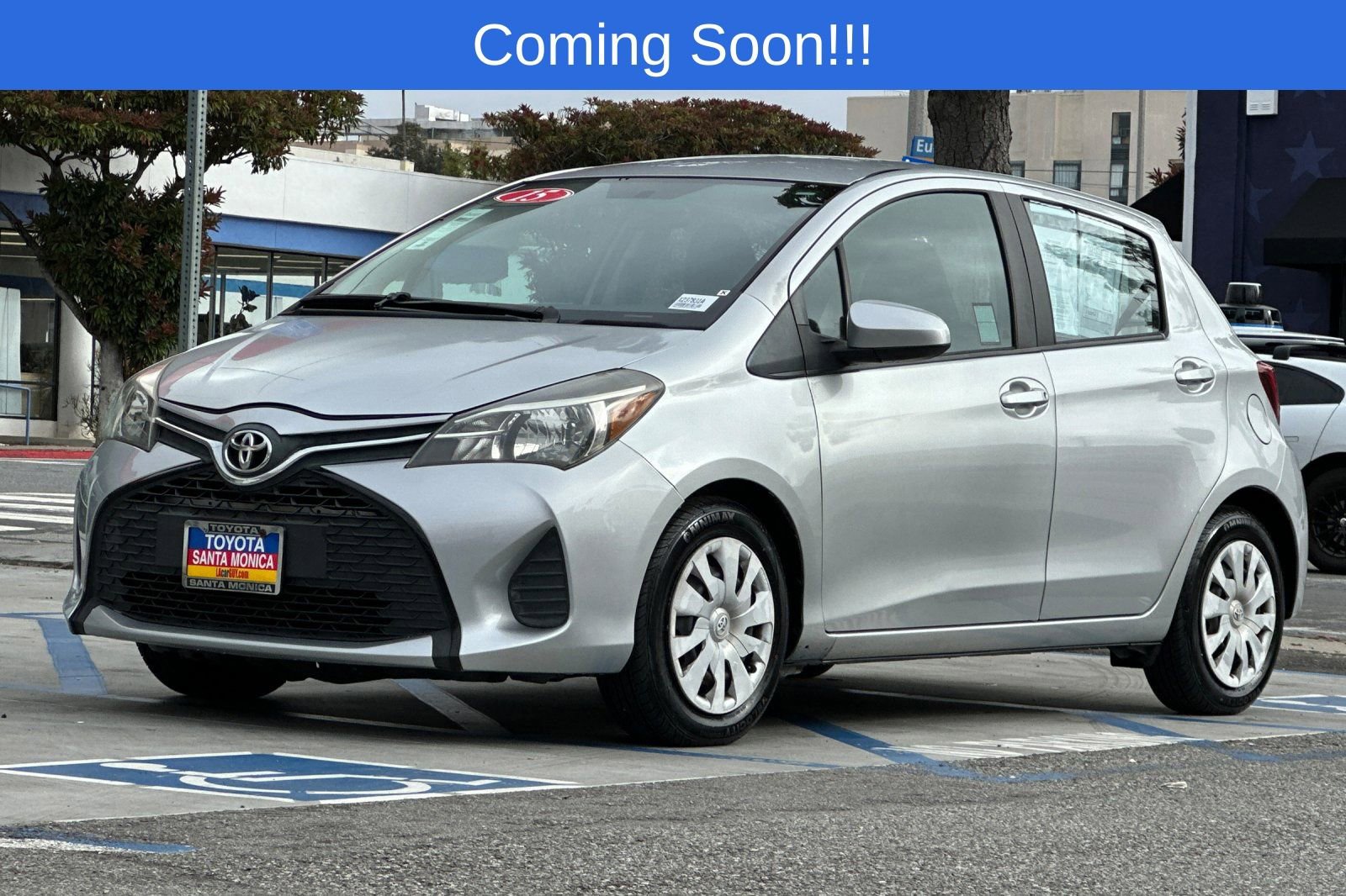 Used 2015 Toyota Yaris L FWD image 8