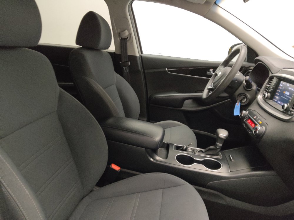 Used 2019 Kia Sorento LX image 21