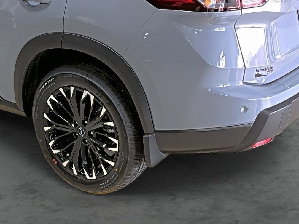 New 2026 Nissan Rogue SV AWD/4WD image 9