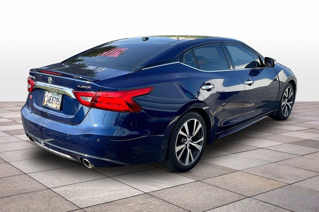 Used 2017 Nissan Maxima Platinum FWD image 10