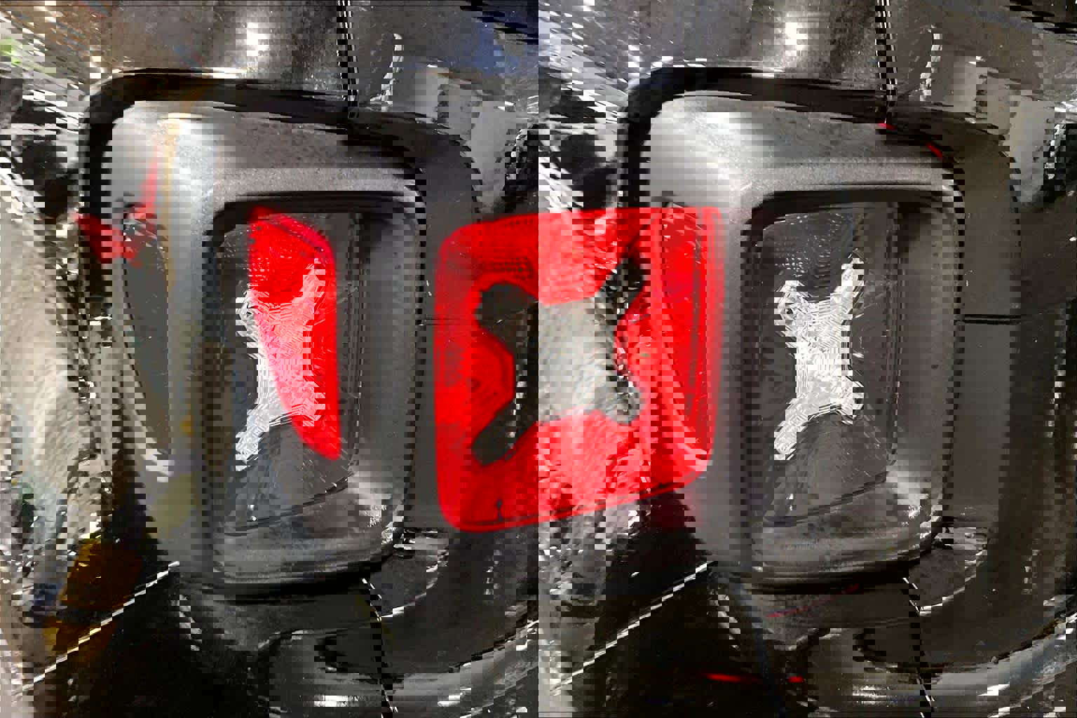 Used 2020 Jeep Renegade Trailhawk image 29