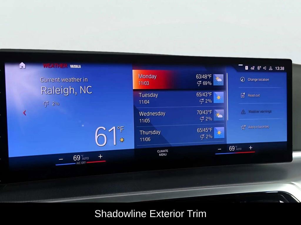 Used 2023 BMW i4 eDrive40 w/ M Sport Package image 17