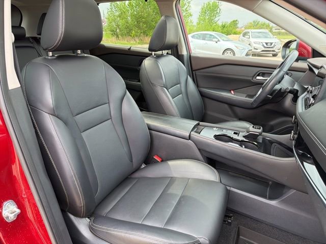 Used 2023 Nissan Rogue SL w/ SL Premium Package FWD image 7