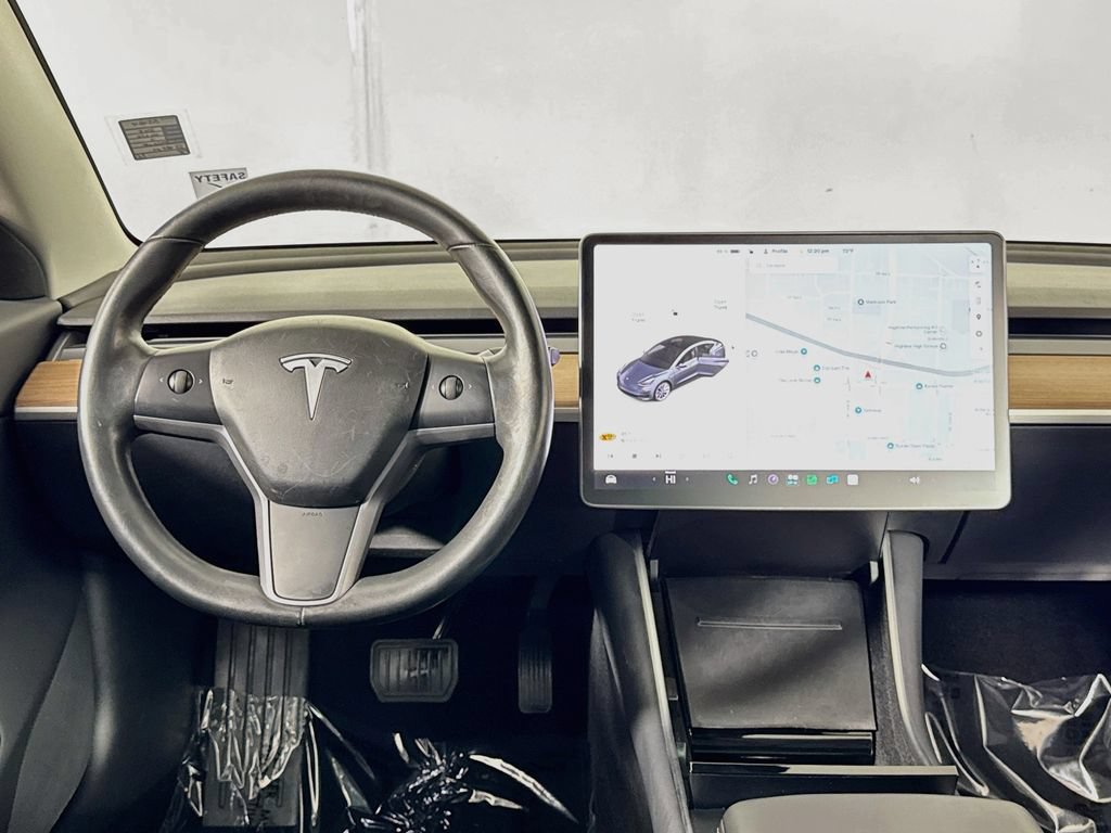 Used 2018 Tesla Model 3 Mid Range RWD image 11