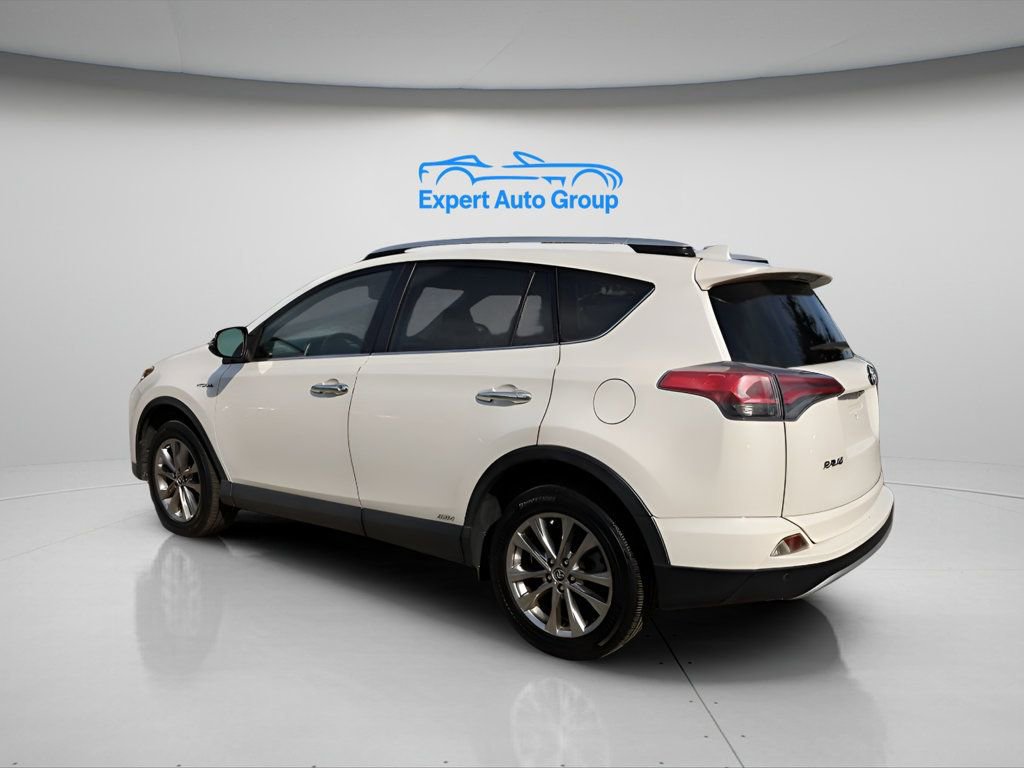 Used 2016 Toyota RAV4 Limited image 6