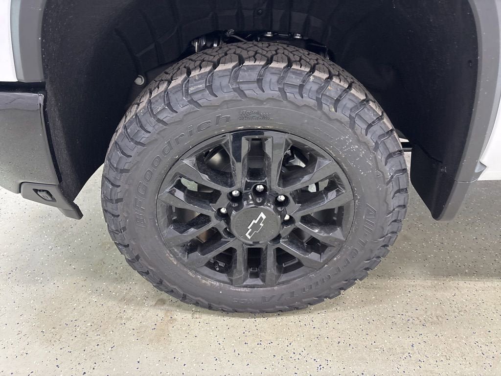 New 2026 Chevrolet Silverado 2500 LTZ w/ LTZ Plus Package AWD/4WD image 12