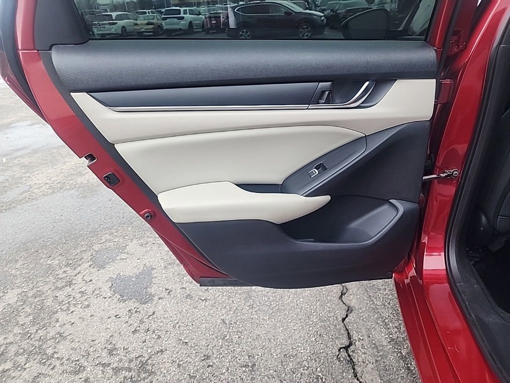 Used 2018 Honda Accord LX image 20