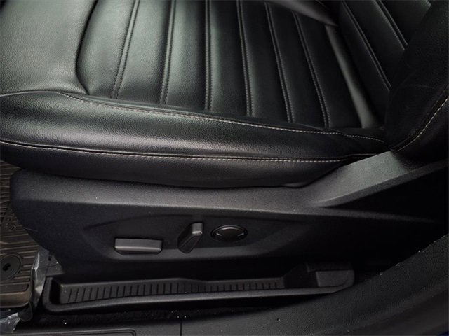 Used 2021 Ford Edge SEL w/ Convenience Package image 14