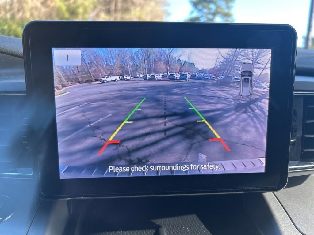 Used 2023 Ford Explorer XLT w/ Equipment Group 202A image 30