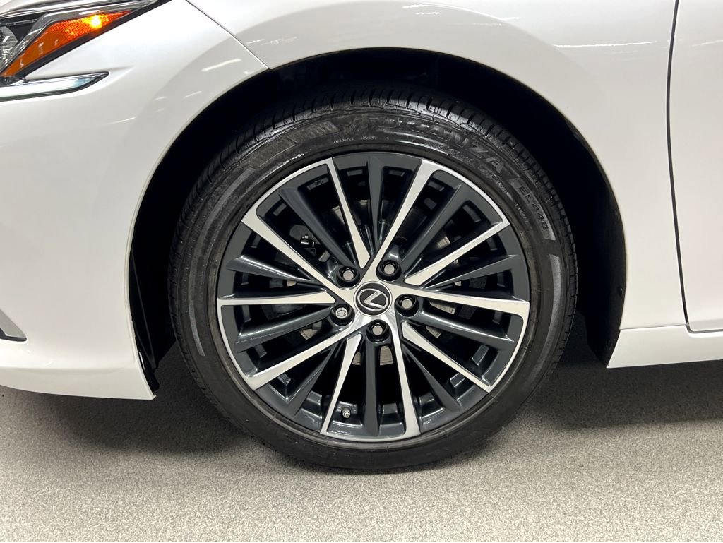 Certified 2023 Lexus ES 350 w/ Premium Package FWD image 37