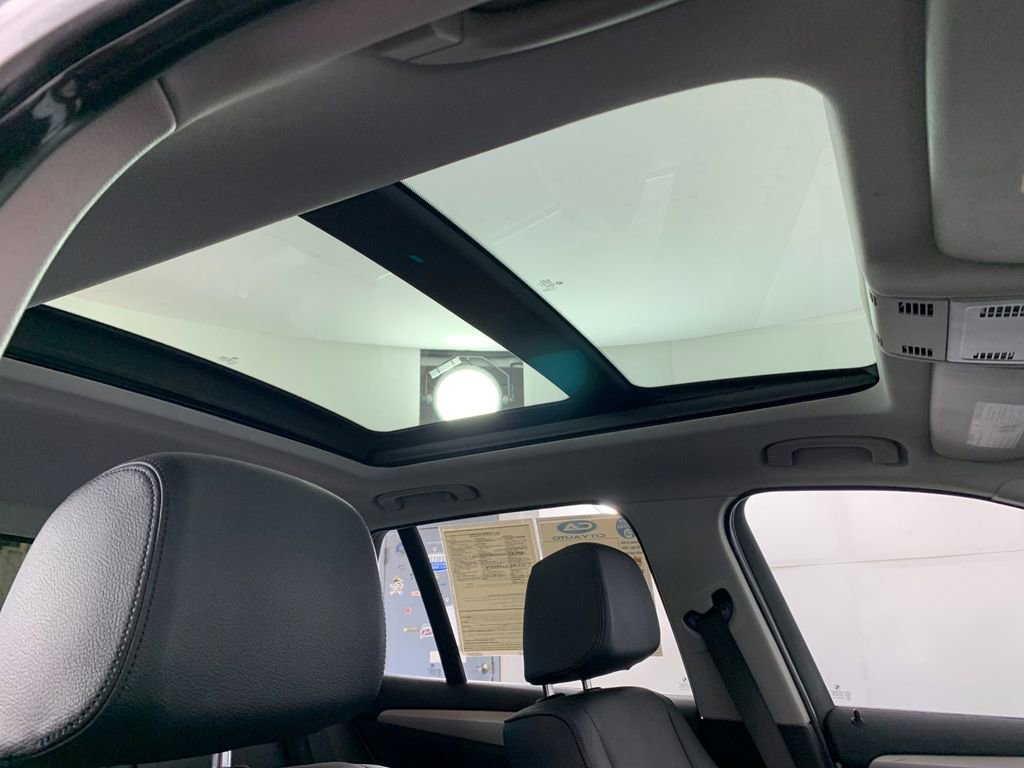 Used 2013 BMW X1 sDrive28i RWD image 40