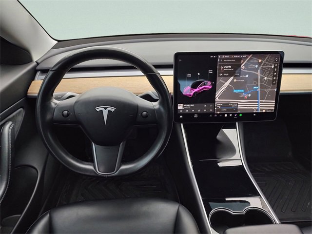 Used 2018 Tesla Model 3 Mid Range image 13