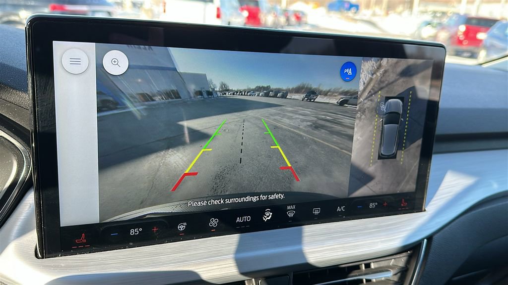 Used 2024 Ford Escape Platinum image 21