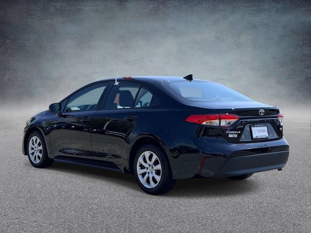 Used 2024 Toyota Corolla LE FWD image 4