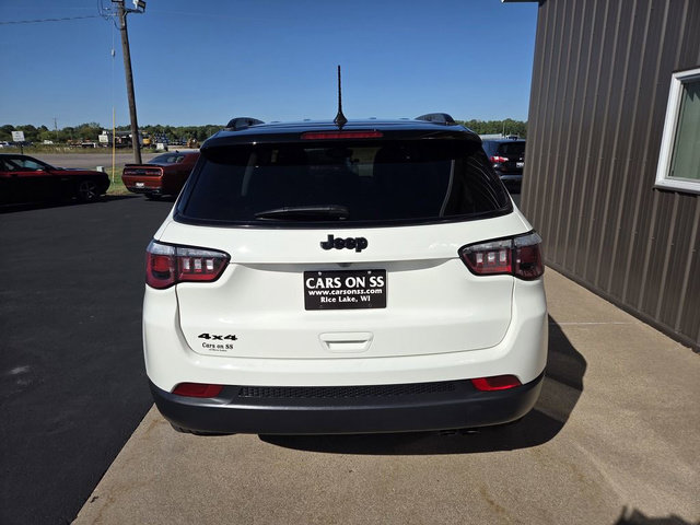 Used 2020 Jeep Compass Latitude AWD/4WD image 5
