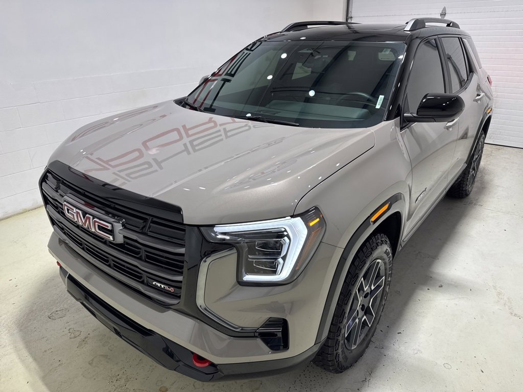 Used 2026 GMC Terrain AT4 w/ Convenience Package III image 9