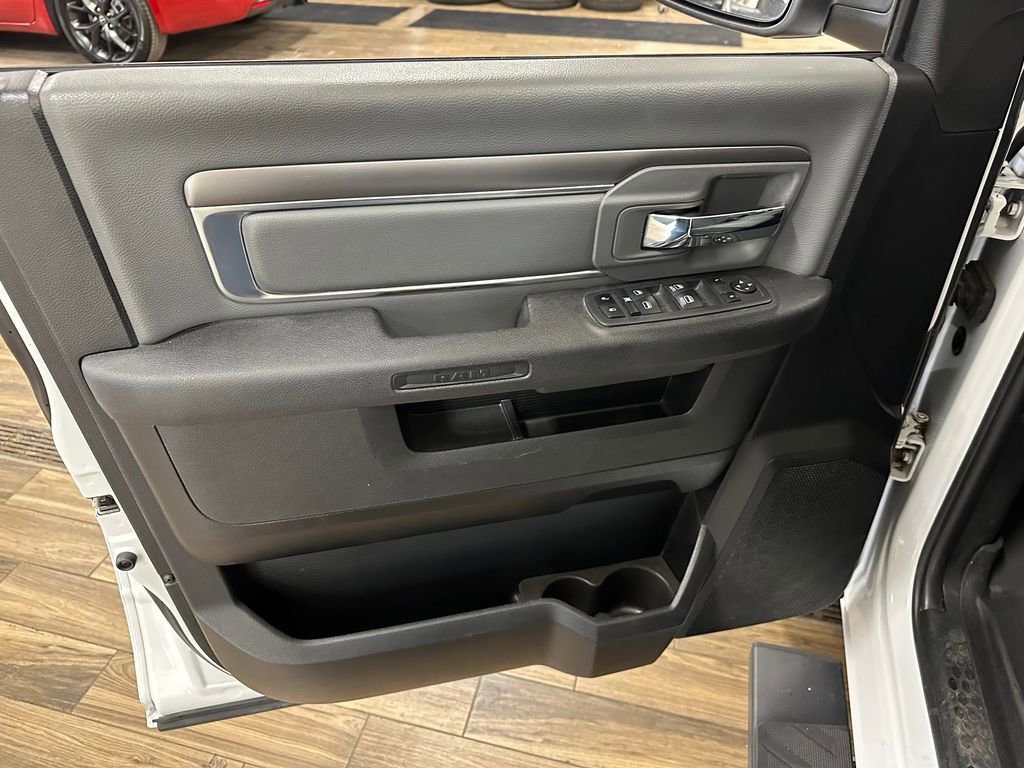 Certified 2021 RAM 1500 Classic SLT image 10