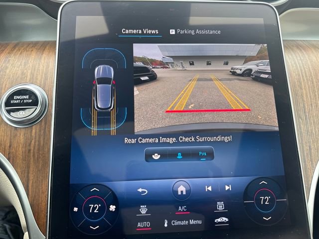 Used 2024 Mercedes-Benz GLC 300 4MATIC image 16