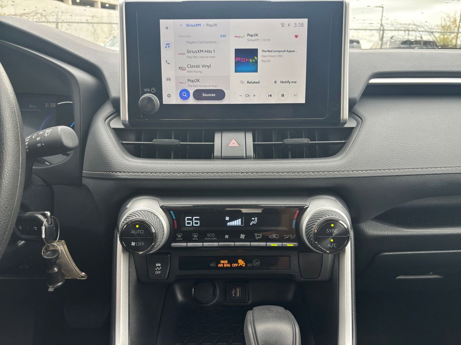 Used 2025 Toyota RAV4 LE image 18