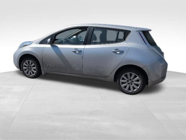 Used 2016 Nissan Leaf S w/ Charger Package FWD image 8