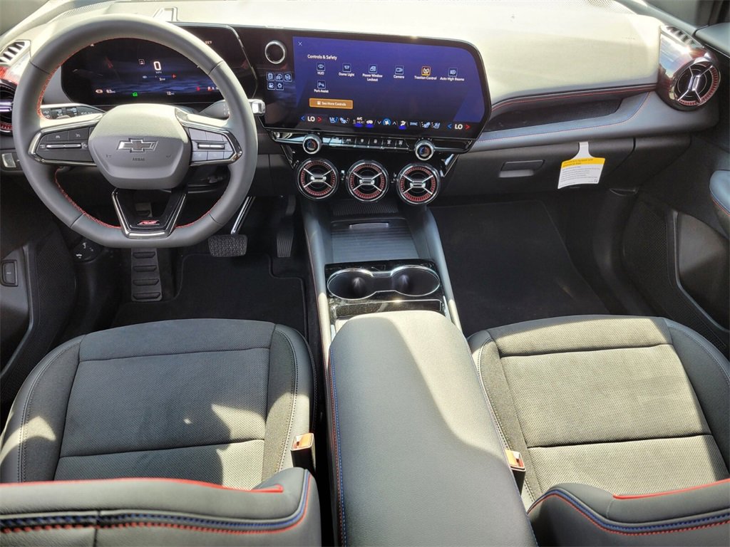 New 2025 Chevrolet Blazer EV RS image 11