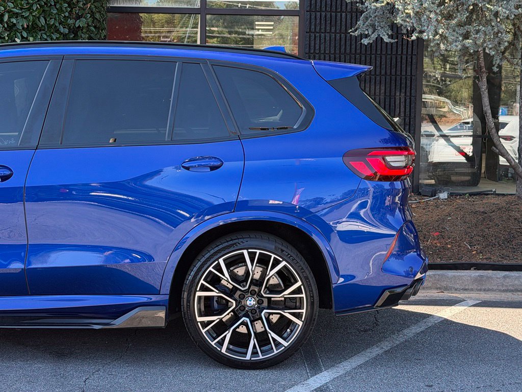 Used 2022 BMW X5 M w/ Executive Package AWD/4WD image 11