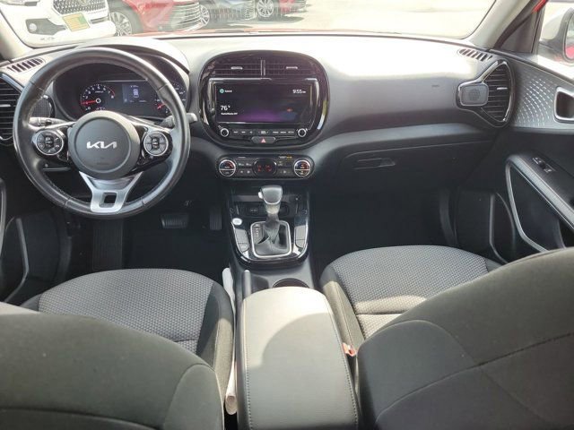 Used 2022 Kia Soul X-Line image 21