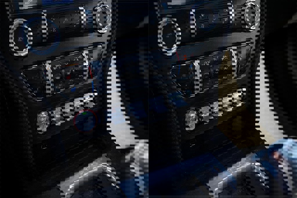 Used 2022 Ford Mustang Premium image 20