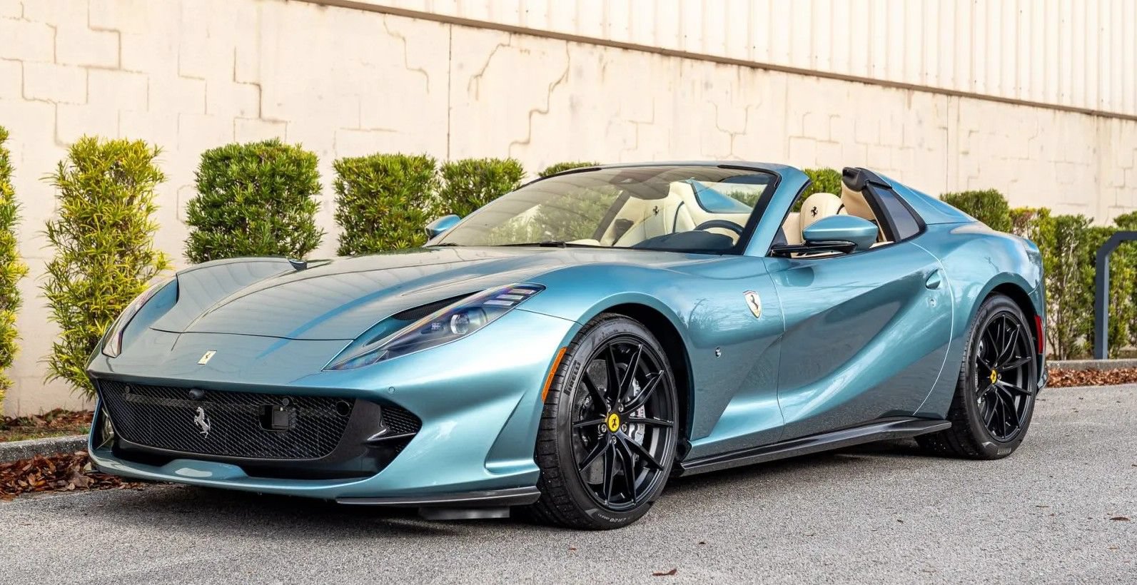 Used 2023 Ferrari 812 GTS