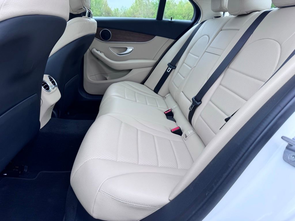 Used 2020 Mercedes-Benz C 300 4MATIC Sedan image 23