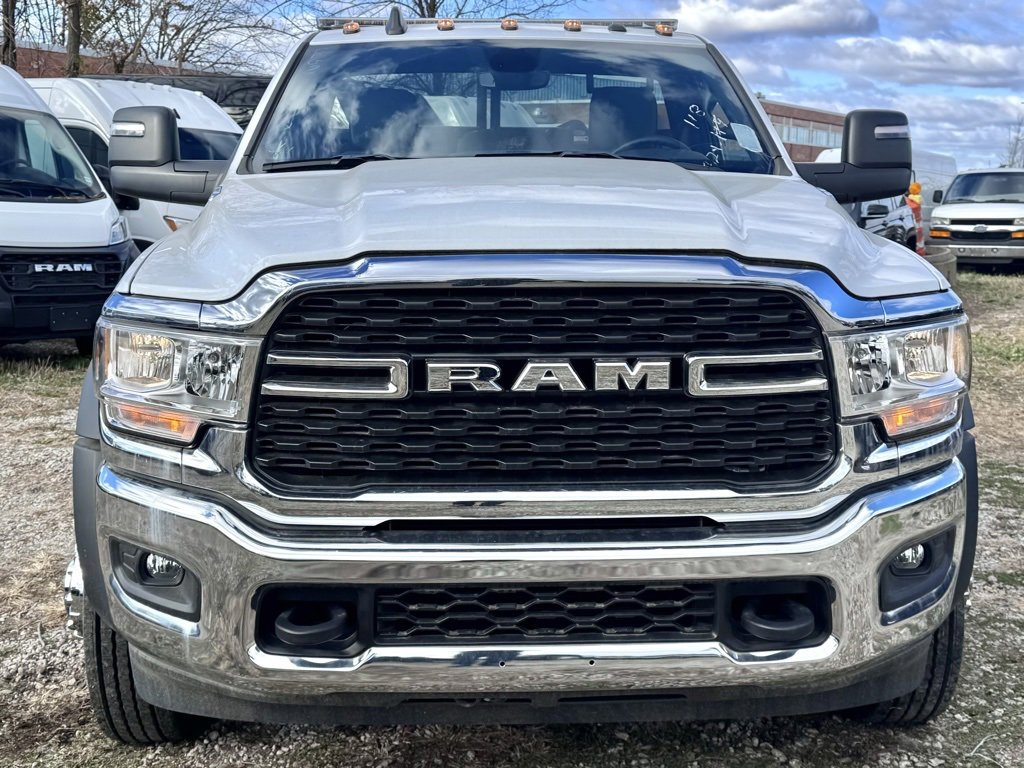 New 2024 RAM 4500 SLT w/ Quick Order Package 2YG SLT image 3
