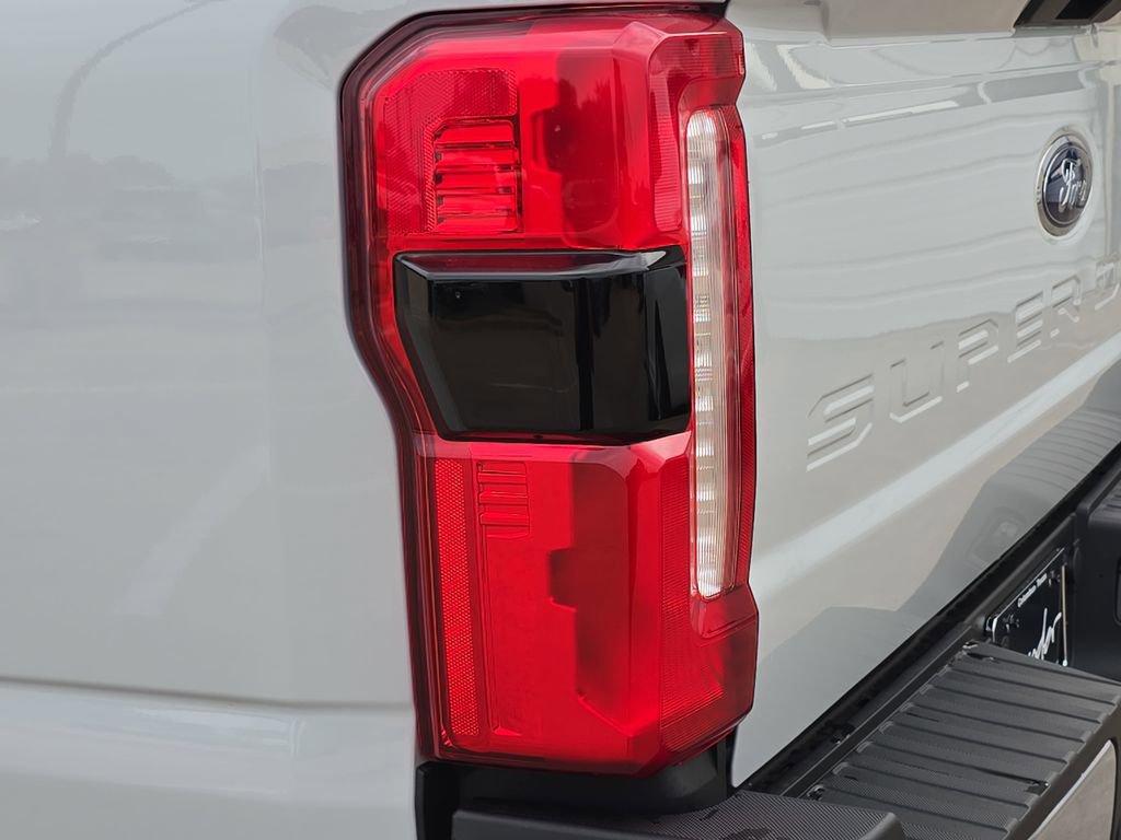 New 2026 Ford F350 XLT w/ 360-Degree Camera Package image 33