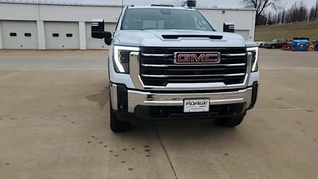 New 2026 GMC Sierra 2500 SLT w/ SLT Premium Package AWD/4WD image 3