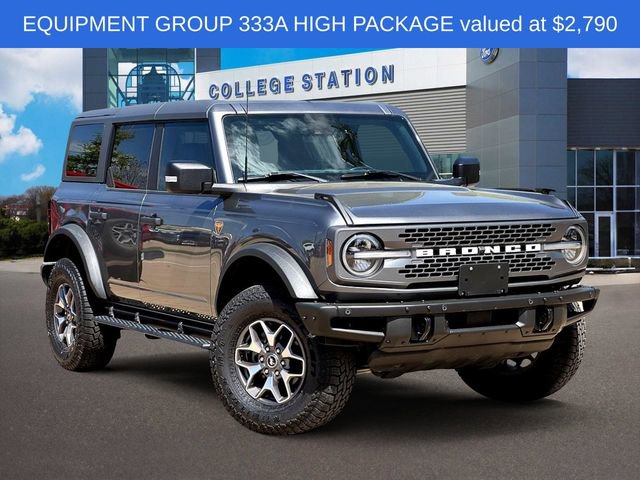 Used 2022 Ford Bronco Badlands image 1