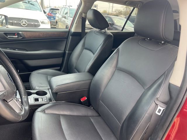 Used 2017 Subaru Outback 2.5i Limited image 7