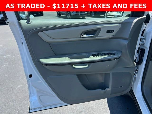 Used 2016 Chevrolet Traverse LTZ FWD image 12
