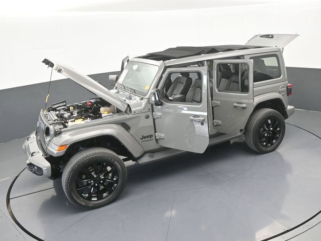Used 2022 Jeep Wrangler Unlimited Sahara AWD/4WD image 70