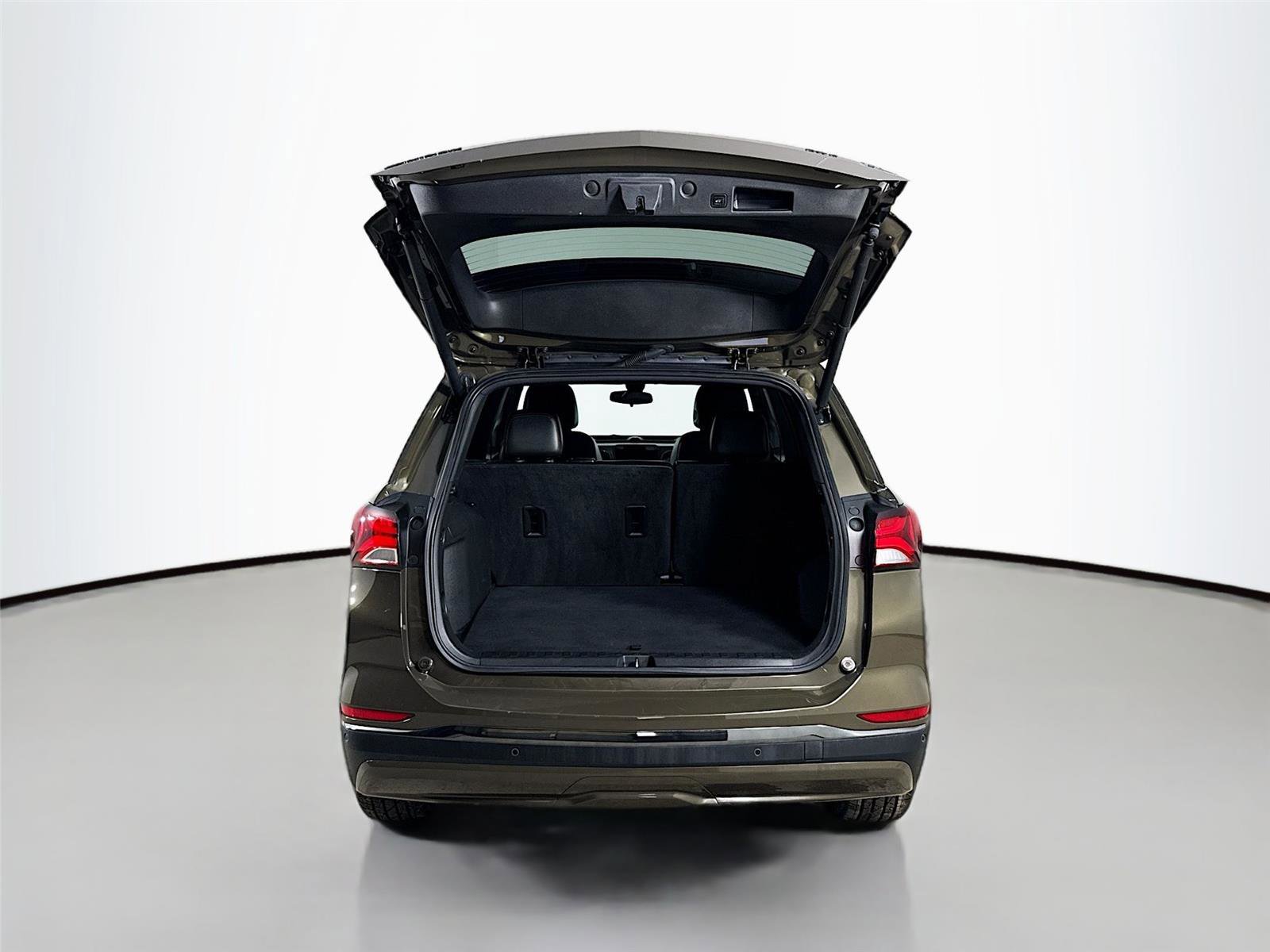 Used 2023 Chevrolet Equinox RS image 25