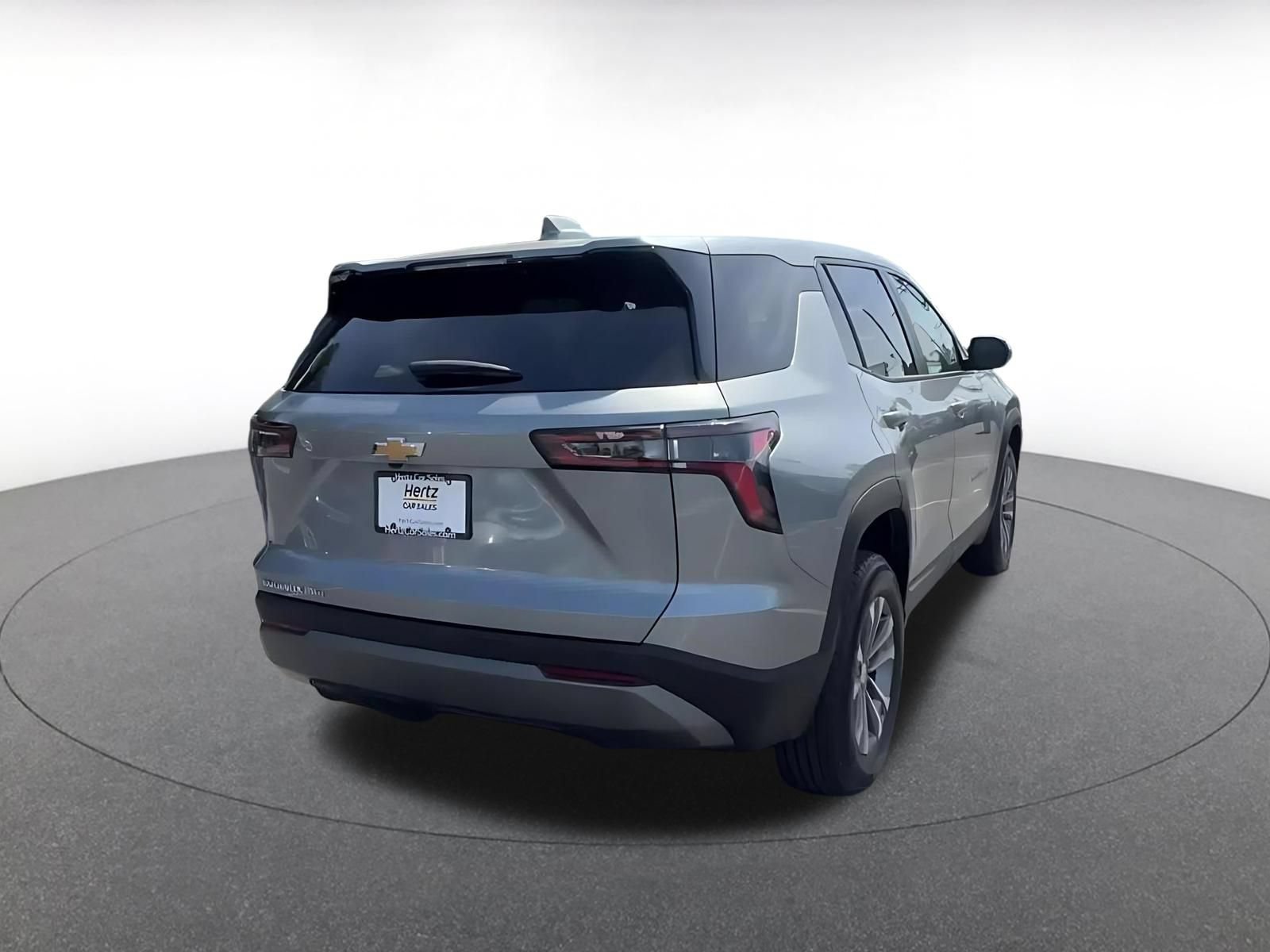 Used 2025 Chevrolet Equinox LT AWD/4WD image 14