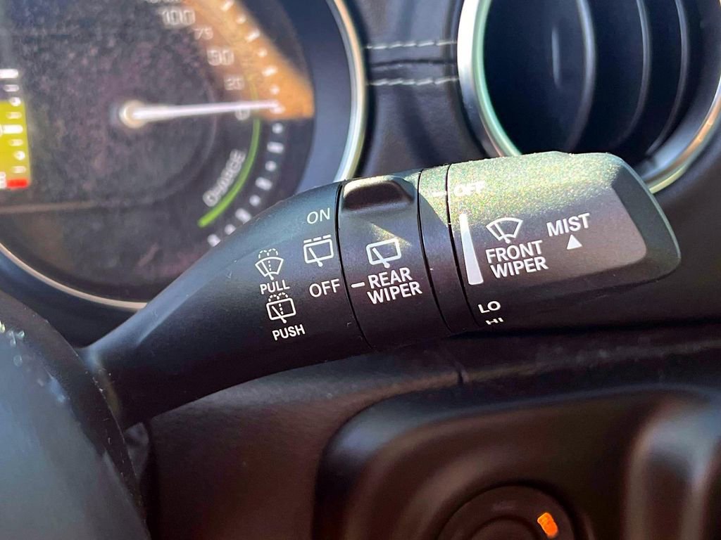 Used 2023 Jeep Wrangler Unlimited Sahara w/ Cold Weather Group image 24