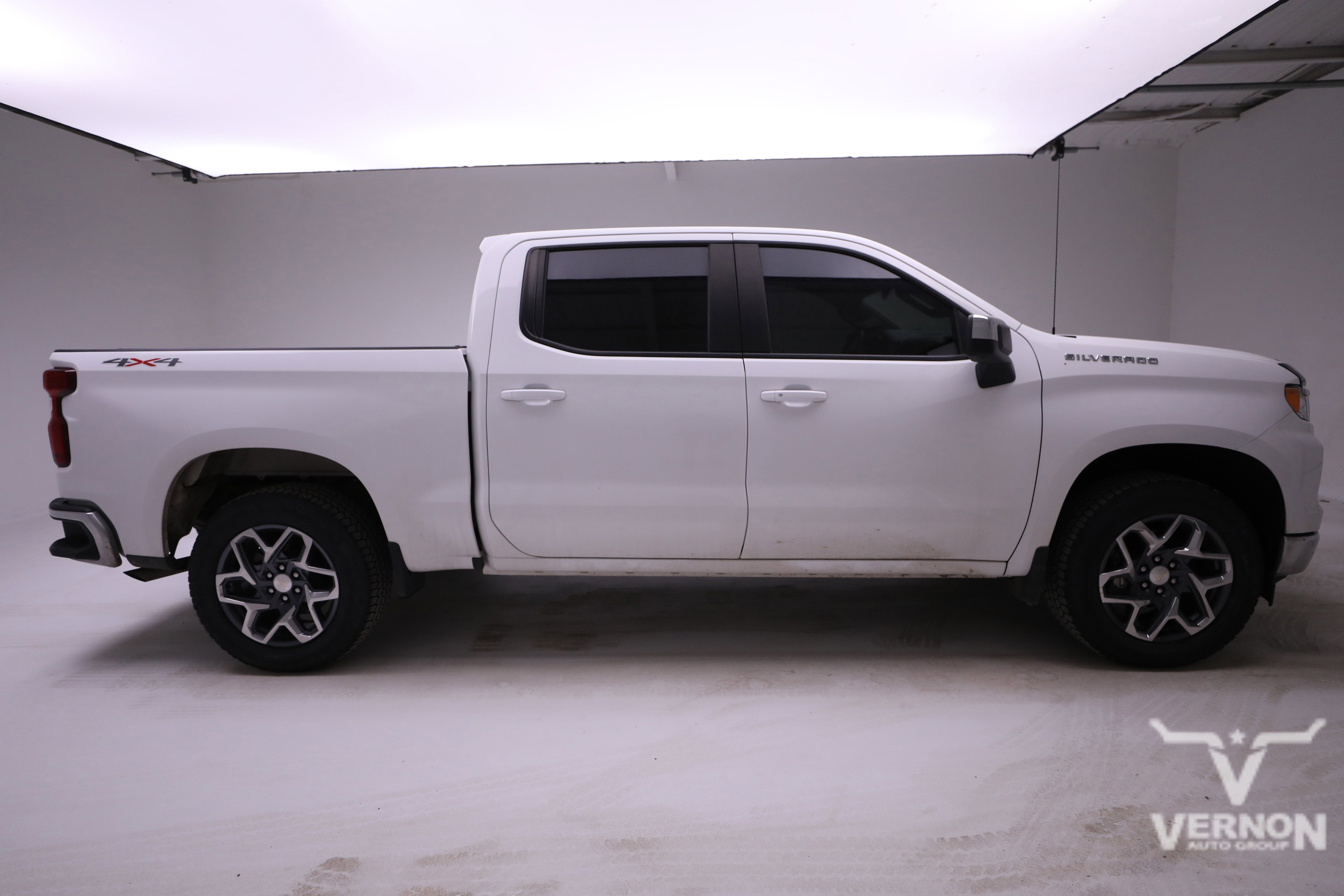 Used 2024 Chevrolet Silverado 1500 LT image 5