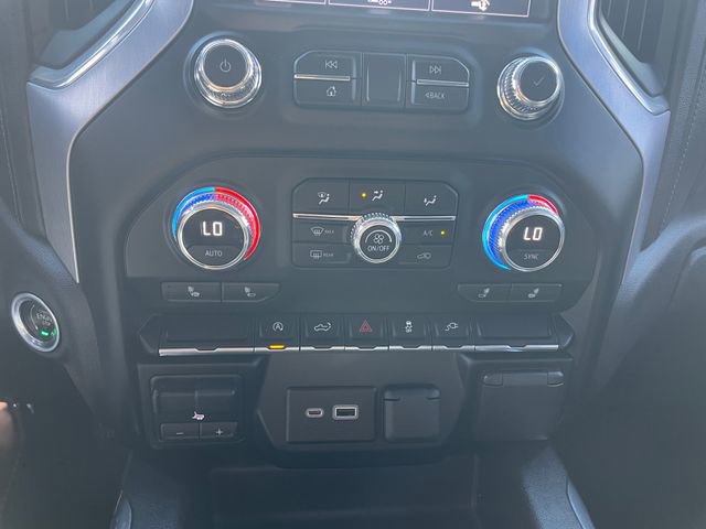 Used 2020 GMC Sierra 1500 Elevation w/ Elevation Value Package image 17