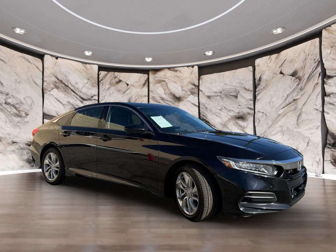 Used 2018 Honda Accord LX image 6