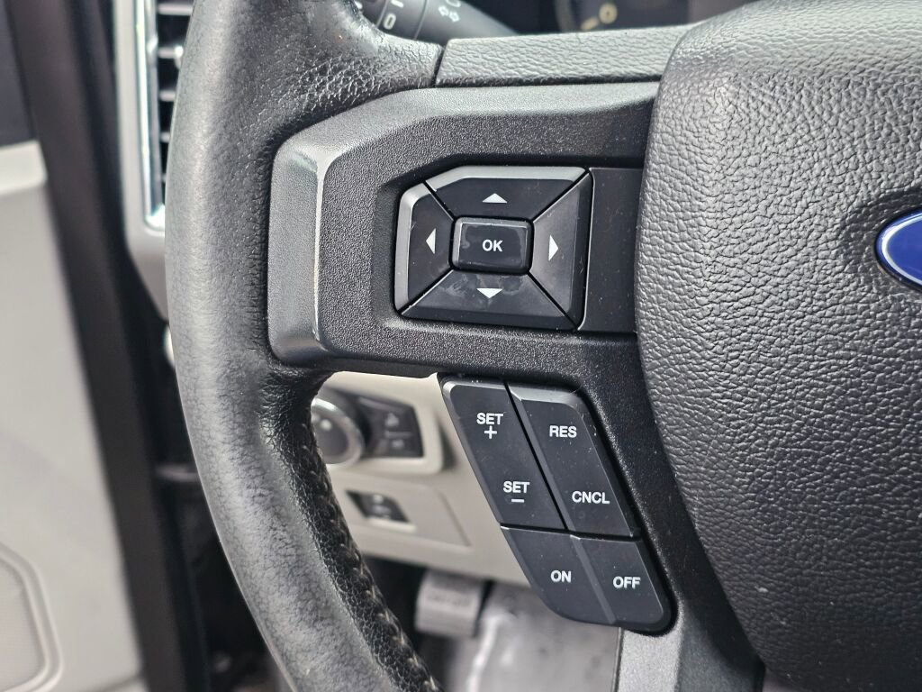 Used 2016 Ford F150 XLT w/ Equipment Group 302A Luxury image 34