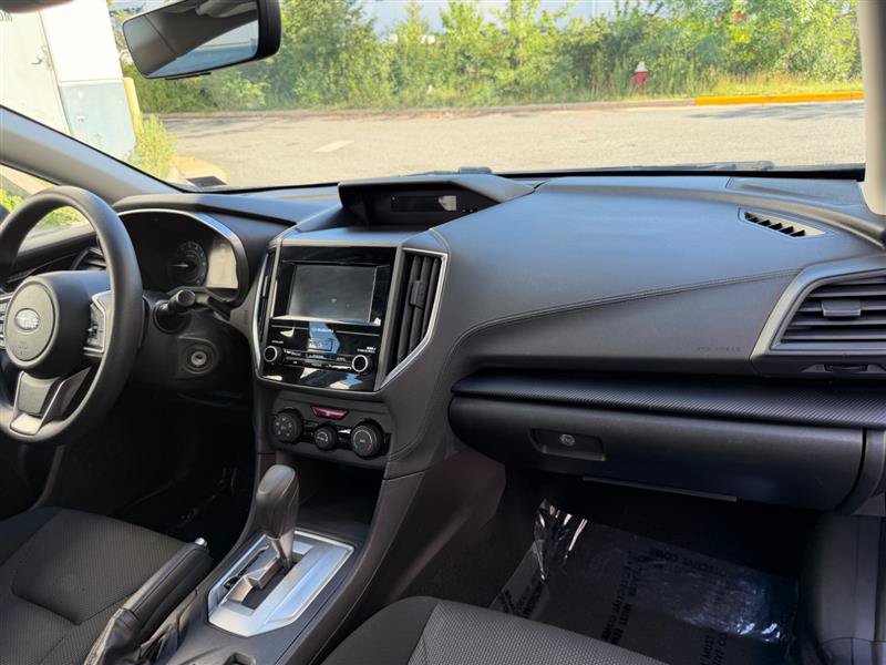 Used 2017 Subaru Impreza 2.0i Premium AWD/4WD image 40