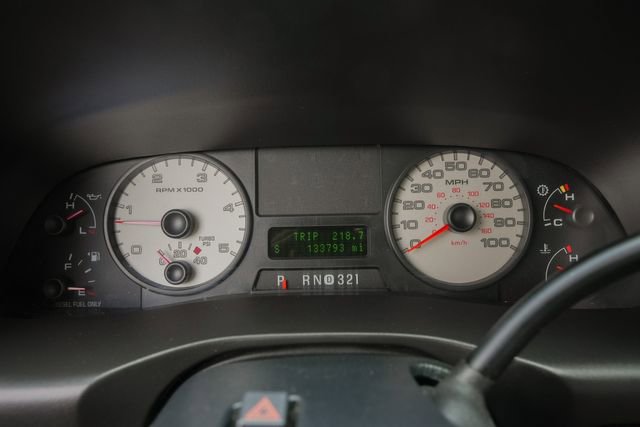 Used 2006 Ford F350 Lariat image 48