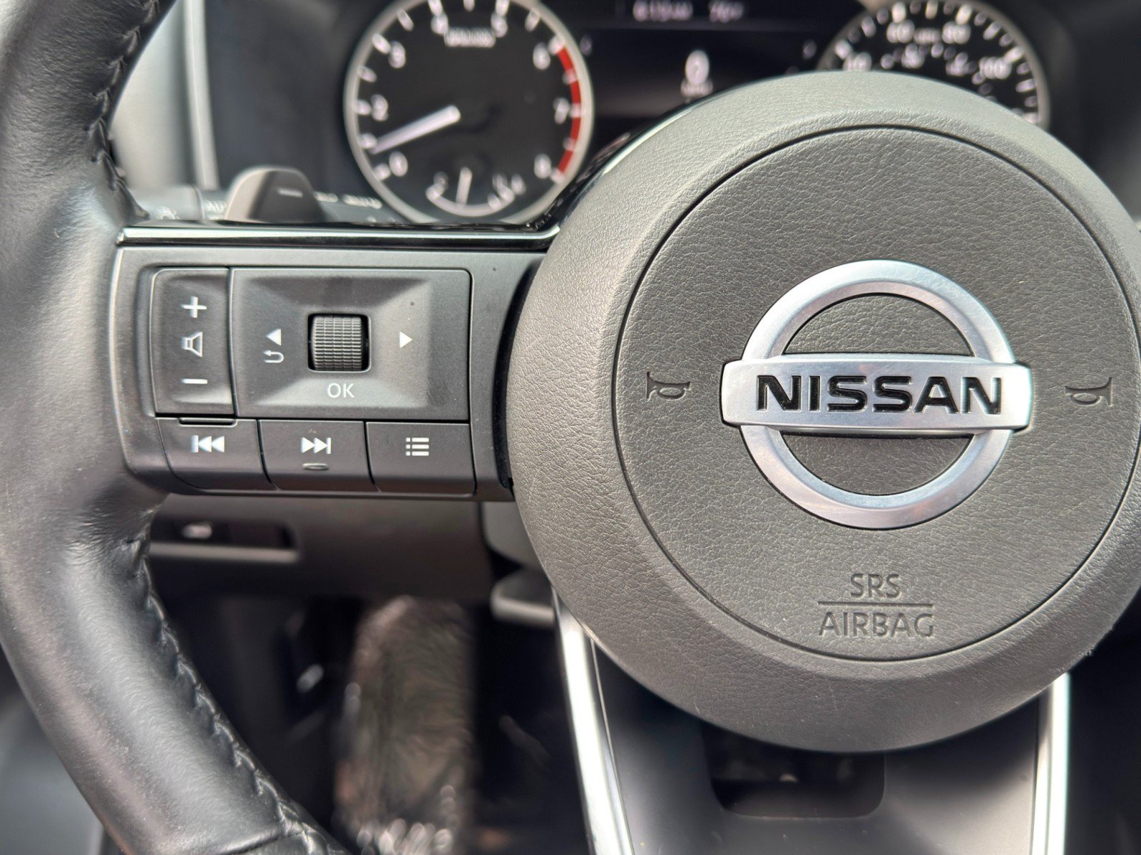 Used 2021 Nissan Rogue SL FWD image 21