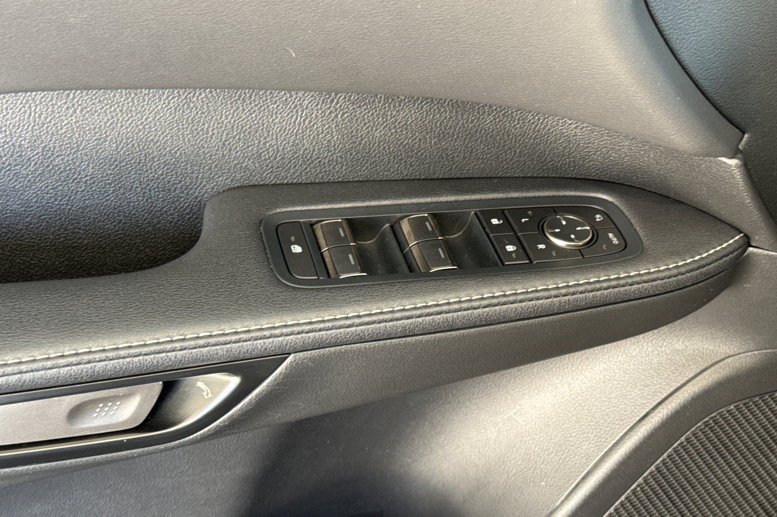 Certified 2025 Lexus RX 350 FWD w/ Technology Package image 13
